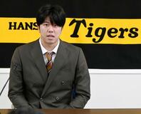 才木浩人投手、２・５億円で更改