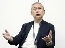 狩野氏へ佐々木氏 W杯優勝に期待感