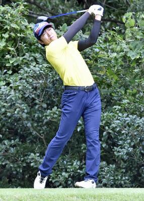 一般男子の部３度優勝の張田。富田昇吾に並ぶ４度目を狙う最右翼だ＝２０２１年１０月、ロイヤルメドウＧＣ