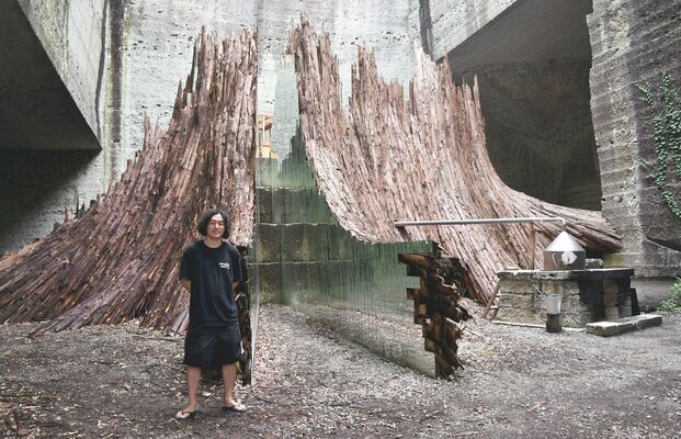 大谷石の採掘場跡に常設されている体験型アート