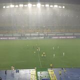栃木ＳＣ　雷雨で中断していた水戸戦、午後9時40分に再開　カンセキスタジアムとちぎ　