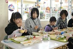 本格洋食で祝うひな祭り