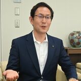 下野坂村市長、１期目任期折り返し　子育て・福祉に積極施策　ＩＣ周辺整備に一層注力