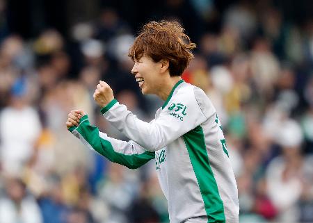 岩清水、27個目のタイトル クラシエ杯優勝に貢献｜全国のニュース