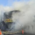 小山のラーメン店で火災、店舗全焼　「煙がすごい」と近隣住民