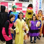 市内を巡り「トリック・オア・トリート」　子どもの居場所、ハロウィーン楽…