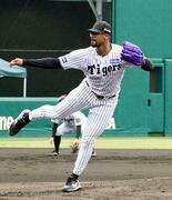 阪神デュプが２カ月ぶり実戦復帰