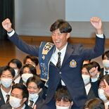 憧れの球団と良縁　ドラフト会議　曽谷「新たな野球人生」へ一歩