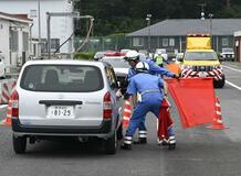 逆走車への対応 那須で合同訓練