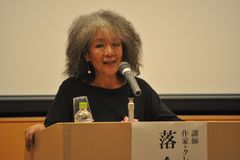 人生の終末期テーマに　作家・落合さんが講演　宇都宮