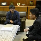 足利市庁舎移転、市民有志が1505筆の反対署名提出 「明るい未来に向け、進め方注視」