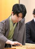 棋王戦、藤井が勝ち１勝１敗に