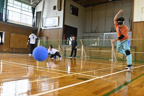 稲毛田地域体育館で行われた練習会