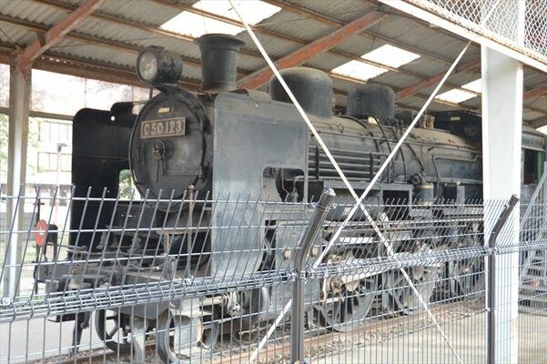 駅東公園に保存・展示されている蒸気機関車「Ｃ50小山号」