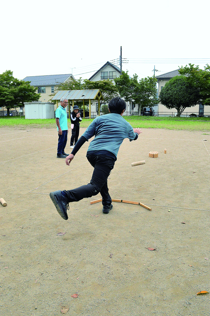 腕を振って投げるので、気付けば肩凝りが解消されていた人も