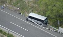 磐越道バス事故、ブレーキ痕なし