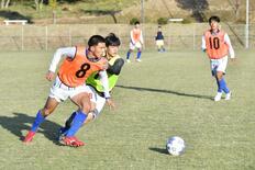 ３連覇へ中盤に厚み