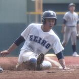 那須清峰、乱打戦制す　真岡工など２回戦へ　春季県高校野球１回戦継続試合