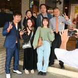 「うま過ぎてごめんね～」　ステーキ宮にＵ字工事が“出勤”　開店５０周年…