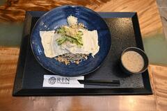【食べた？】こだわりの粗びき粉配合　くるみゆばそば　そばＲＩＮ－凛－（日光）
