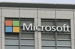 マイクロソフト4800人削減