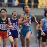 県春季陸上 中学の部　男子１１０障害・小川舜さん（落合）が初Ｖ　２位に１秒35差