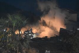 栃木の納屋で火災　近隣住民が119番