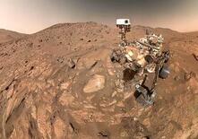 火星に古代生命の痕跡か