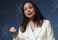 平和賞マチャド氏は指導者無理