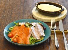 【推しの逸品】市内の食材ふんだんに　さくら市サラダ　フレンチバルＧＯＥ（さくら）