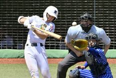 佐野日大は2年連続の秋春優勝に王手　巧打の2年生リードオフマン、下級生…
