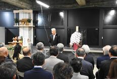 栃木県知事選、福田氏が事務所開き　自公議員ら60人が出席