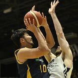 ブレックス　堅守見せつけ８連勝　島根に72－58