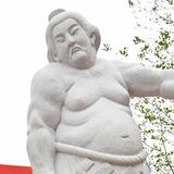 ＪＲ宇都宮駅前に初代横綱現る　“本人”と同じ221センチ