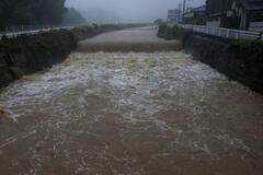 福岡大雨、不明の男女死亡