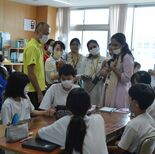 宇都宮・一条中でインド教職員と交流　ユネスコ事業　剣道演武にも興味津々