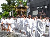 鳥取・大山寺で３年ぶり「御幸」
