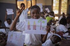Education Cannot Wait（教育は待てない）、日本からの305万ドルの特別資金により、ブルキナファソ、エチオピア、ナイジェリアで救命教育プログラムを拡大