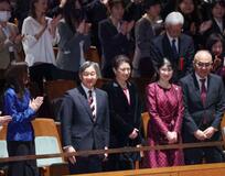 天皇ご一家、バレエ鑑賞