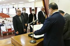 交通安全功労の市民や団体表彰