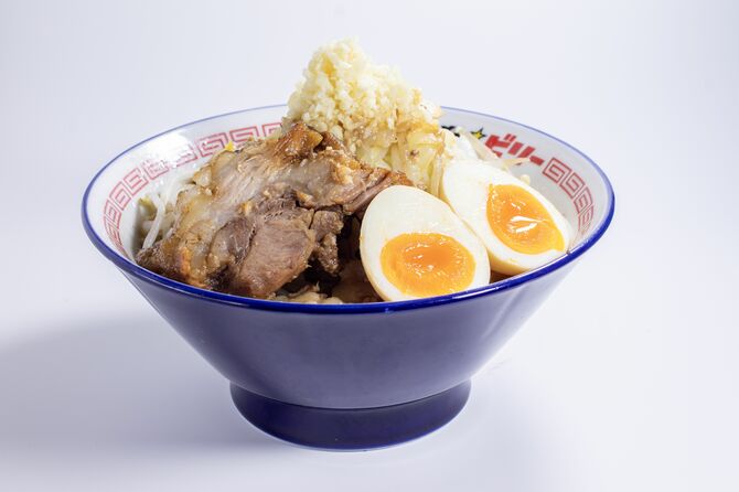 「ラーメン☆ビリー」看板メニューの豚出汁ラーメン