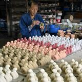 小砂焼のえとの置物作り