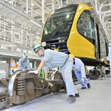 ≪特集≫宇都宮・LRT車両検査に２カ月間密着　分解、洗浄、組み立て…　めったに見られない作業を写真・動画で紹介！