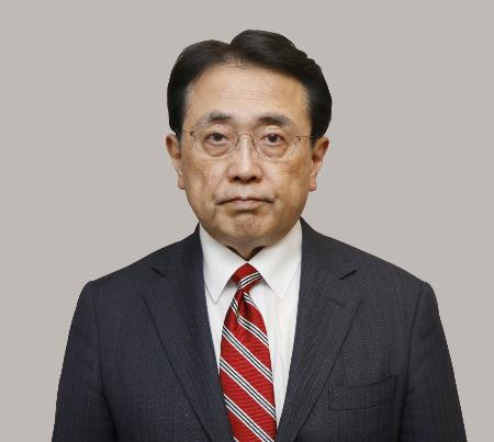 　赤沢亮正経産相