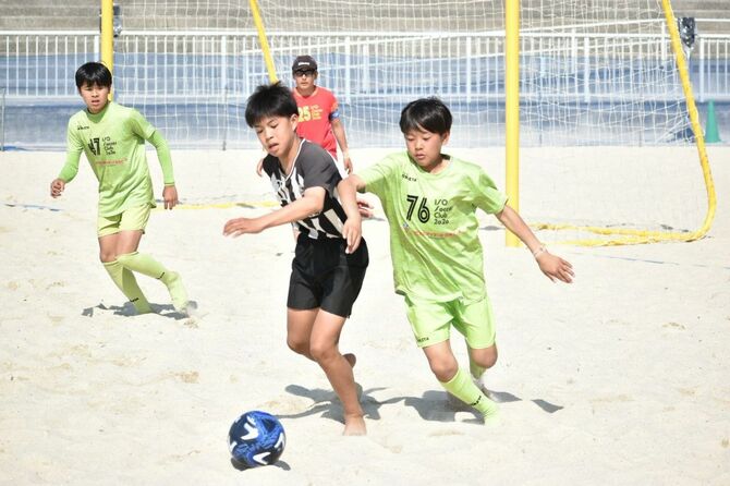 第3回ビーチサッカーU-12フェスティバルでのプレー
