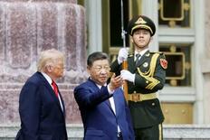 米中の好感度、世界で逆転