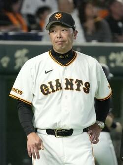 巨人・阿部慎之助監督が辞任
