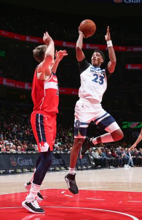 　ＮＢＡティンバーウルブズ時代のジャレット・カルバー（２３）＝２０１９年、ワシントン（ＮＢＡＥ提供・ゲッティ＝共同）