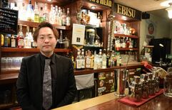 ビール片手にスポーツ観戦　パブリックスタイルのアイリッシュパブ「ライオ…