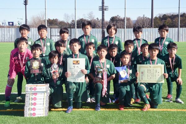 ＪＡ全農杯の部準優勝のヴェルフェ矢板